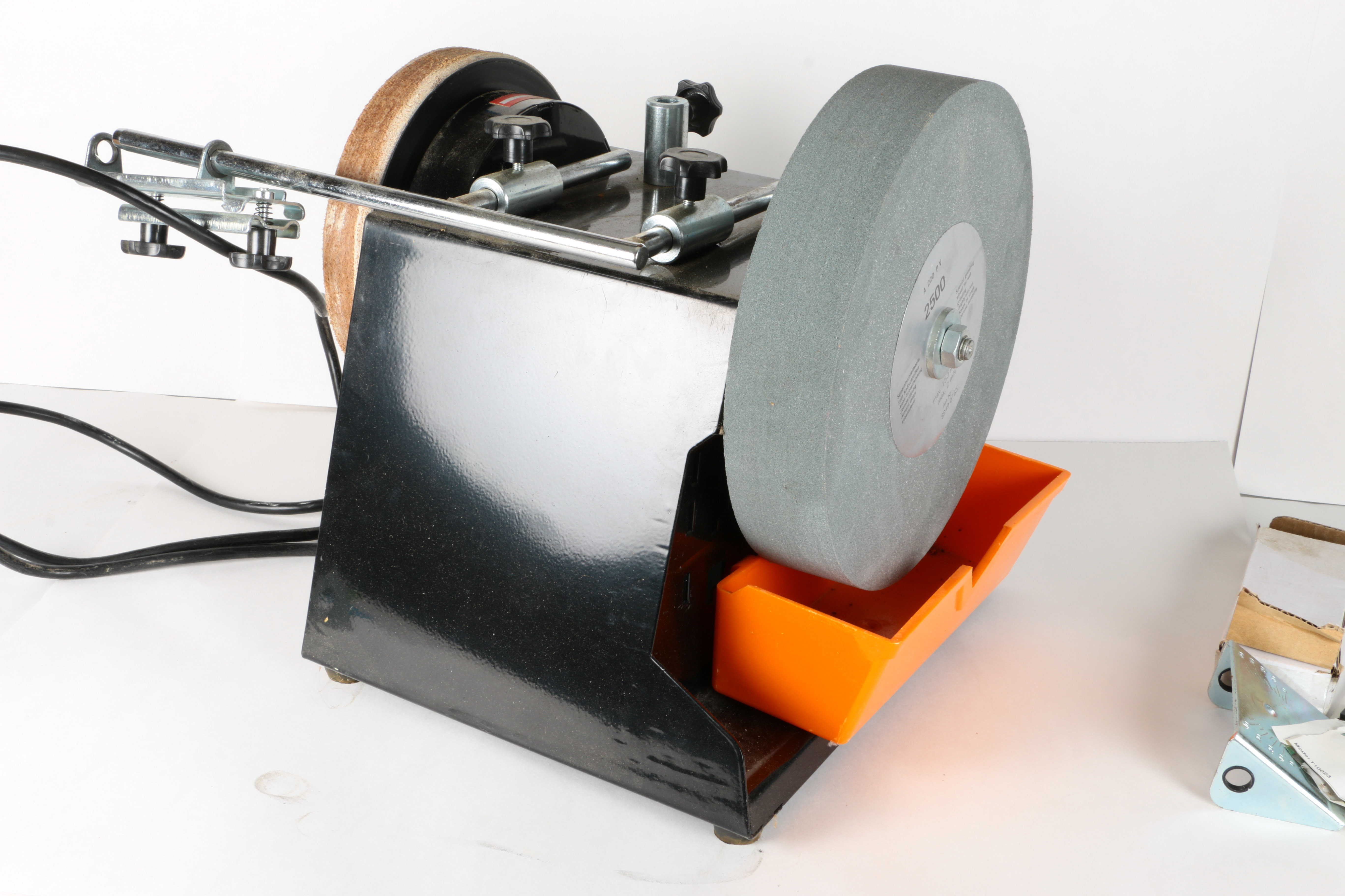 Grizzly Model T10010ANV 10" Wet Grinder EBTH